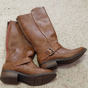 Final Price! Brown boots, back zipper sz 1